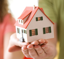 house in hand